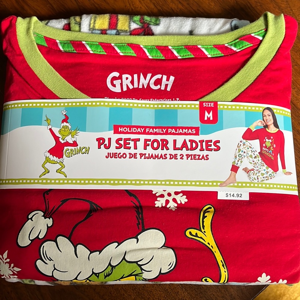 NEW ladies Medium grinch pajamas